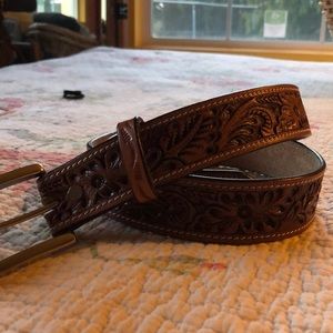 Floral Tooled leather belt
